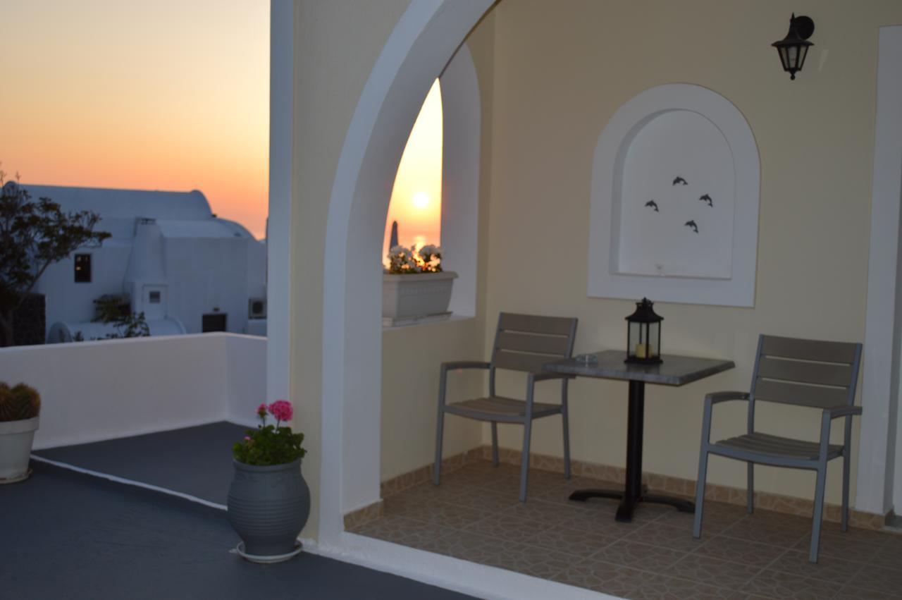 Kiklamino Sunset Studios Oia  Ngoại thất bức ảnh