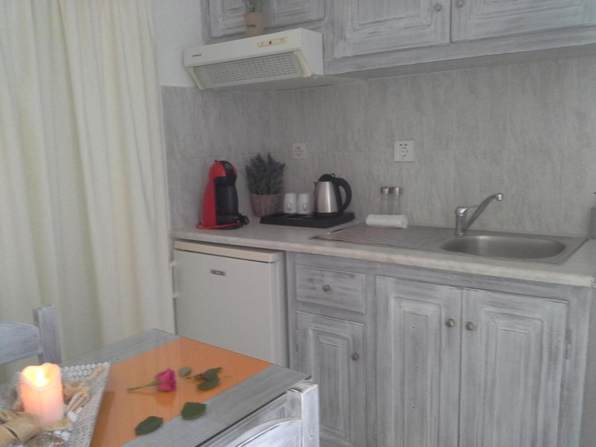 Kiklamino Sunset Studios Oia  Ngoại thất bức ảnh