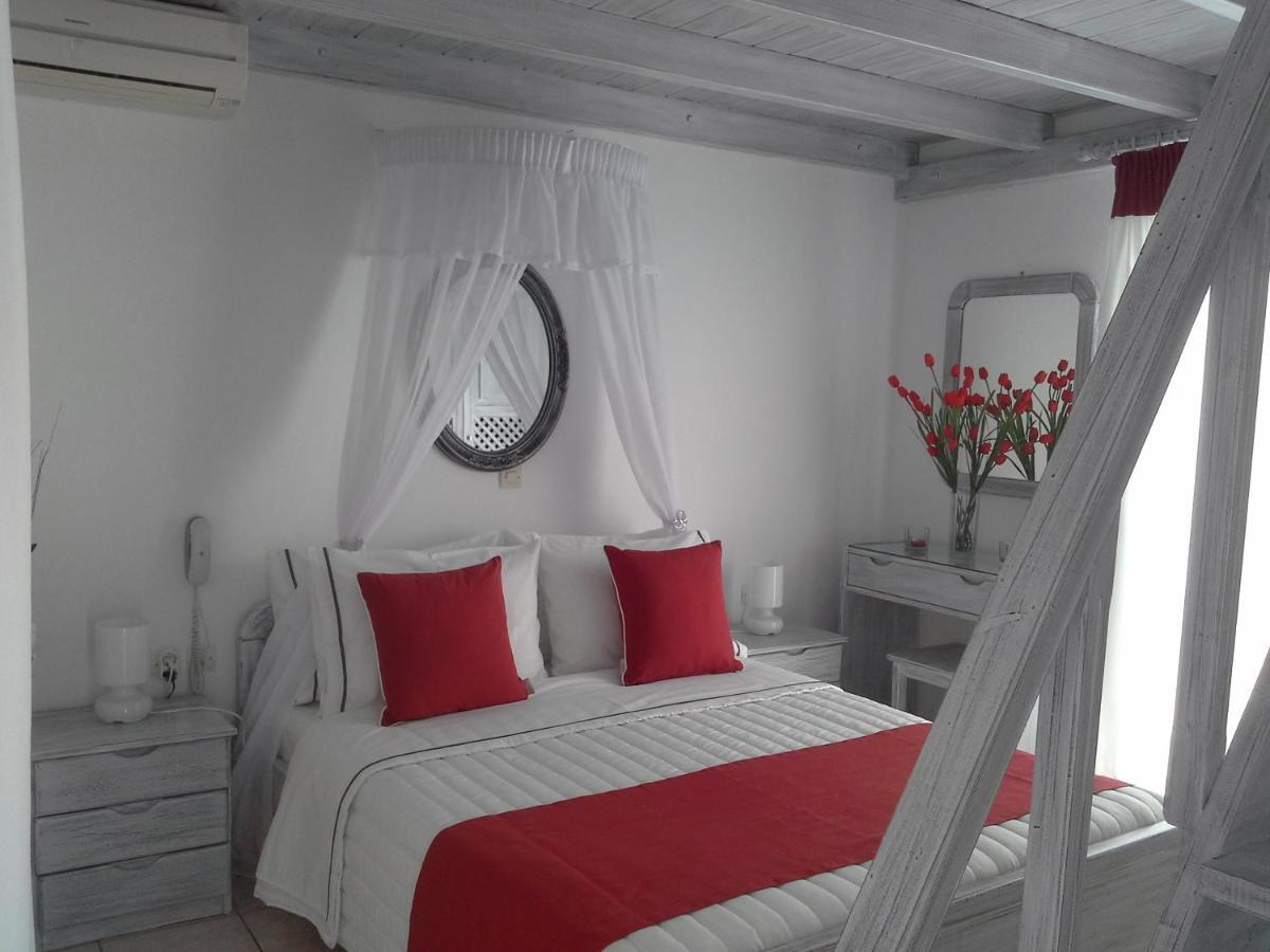 Kiklamino Sunset Studios Oia  Ngoại thất bức ảnh